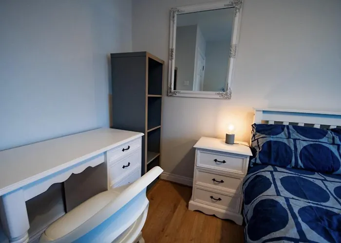 Cosy, Cute And Modern Steps To The *